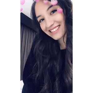 Meet your Posher, Adriana